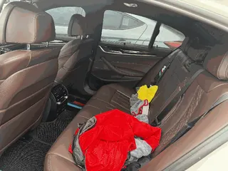 BMW 530i xDrive 현황 사진 13