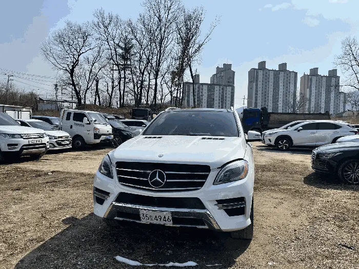 Mercedes Benz ML350