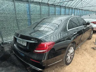 E300 4Matic 현황 사진 4